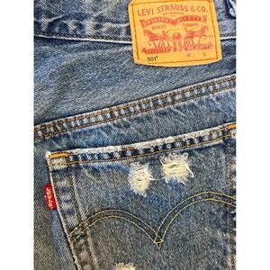 Levi's 501 Denim Shorts Womens‎ Size 25 Distressed Rips Frayed Hem Blue